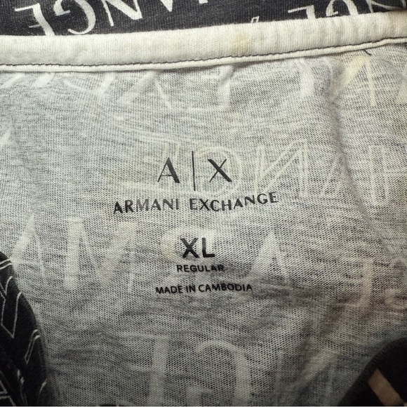 Armani Exchange Men's Black and White T-Shirt A/X Logo XL V-Neck Collar Std Fit - Picture 3 of 6